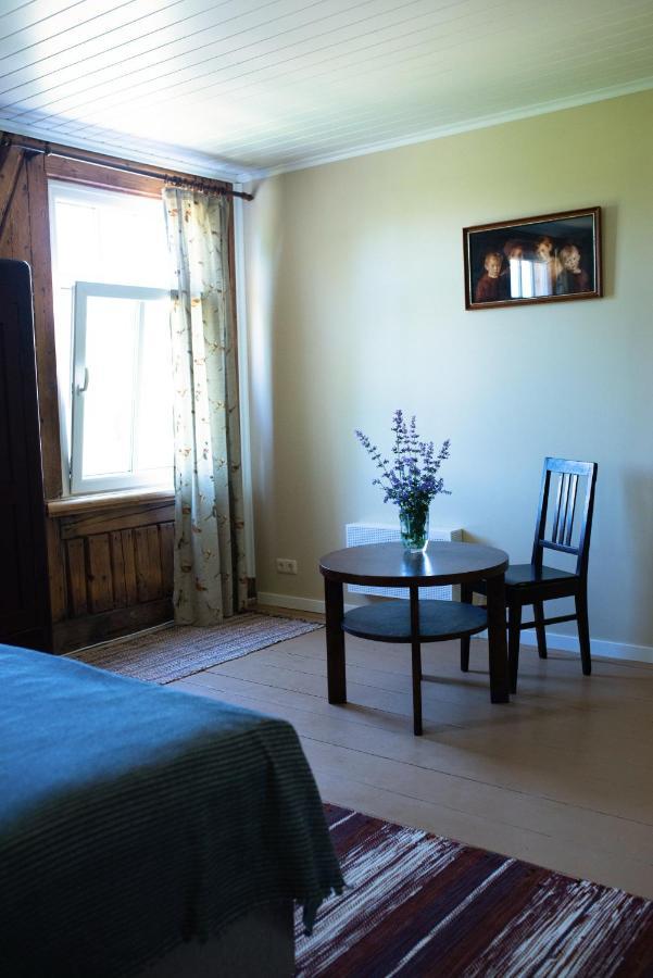 Appartamento Livi Avat Ikla Esterno foto